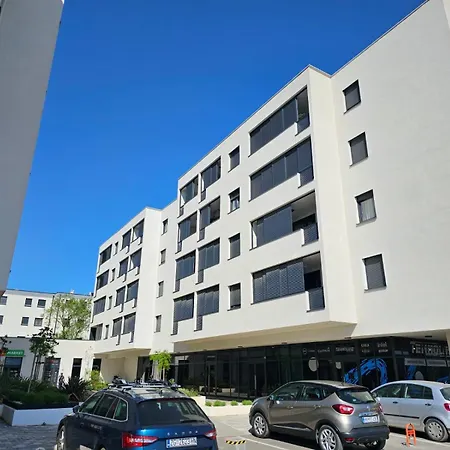 Ana-maria Apartment